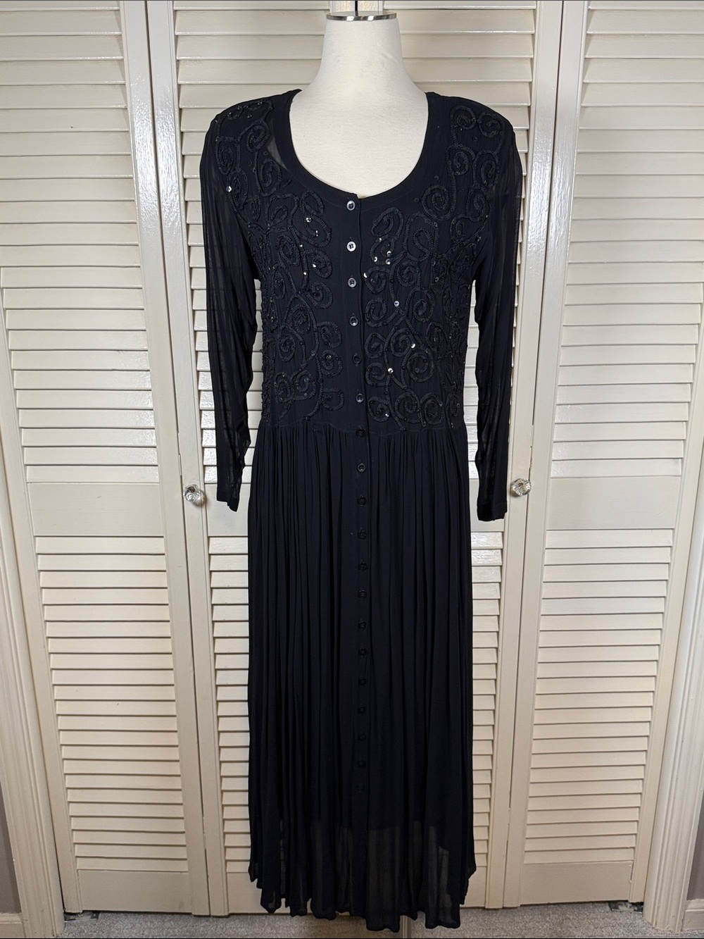 Vintage MPH Black Sequin Embroidered Crinkle Maxi Dress Small 90s Whimsigoth